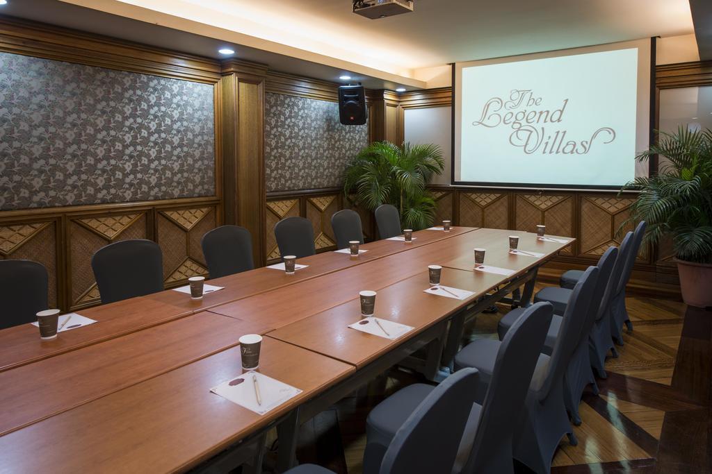 The Legend Villas Mandaluyong Exterior photo