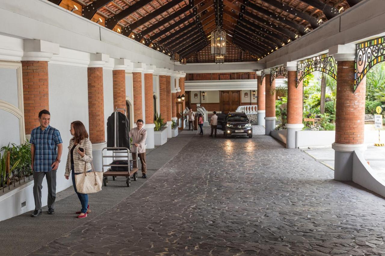 The Legend Villas Mandaluyong Exterior photo