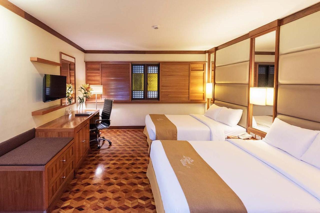 The Legend Villas Mandaluyong Exterior photo